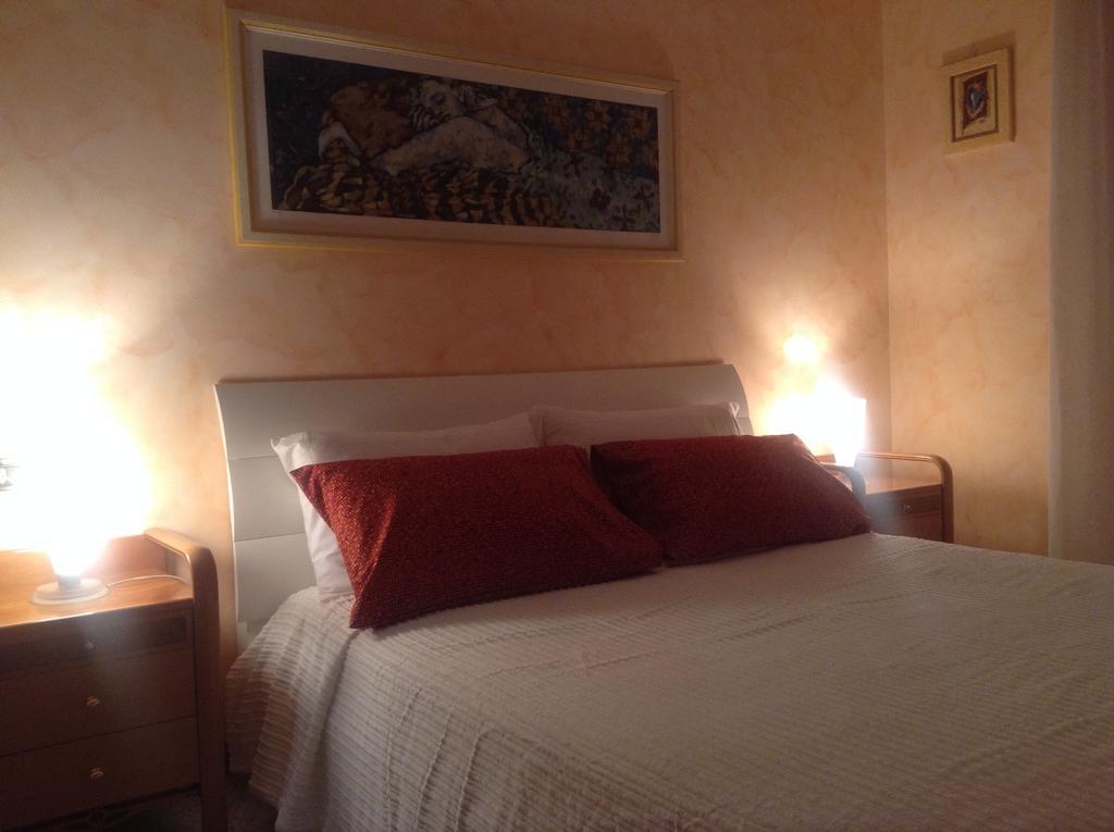 روتسانو B&B Humana الغرفة الصورة